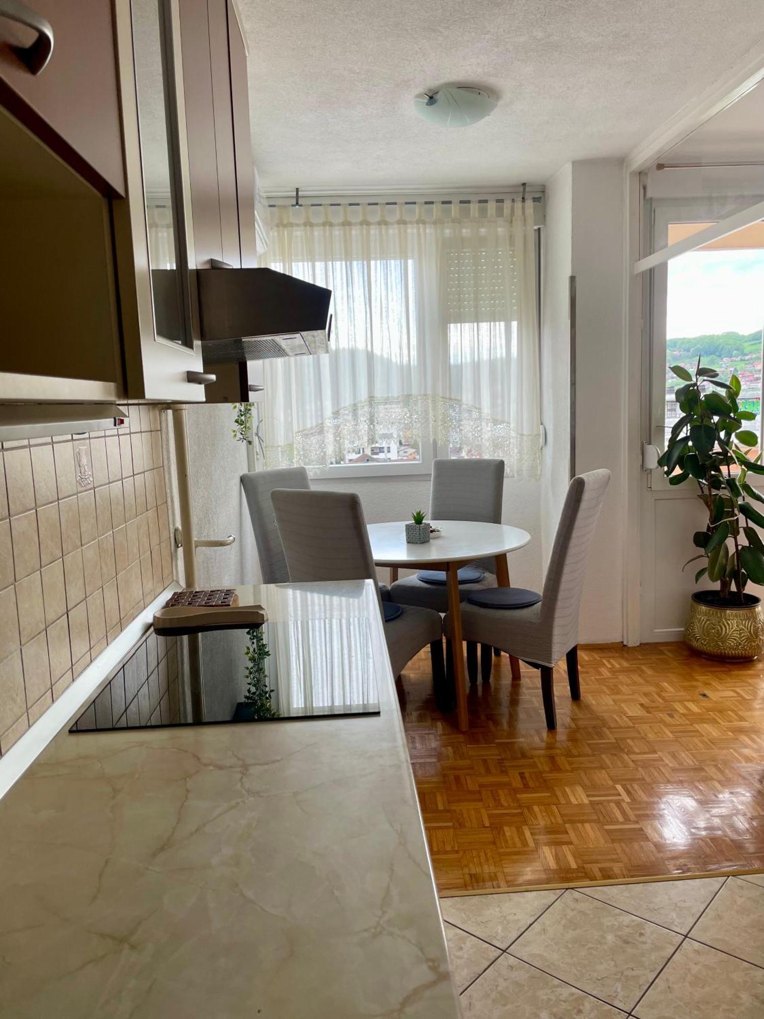 Apartman Maja 바냐루카 외부 사진